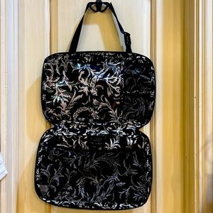 Vera Bradley seat back organizer
